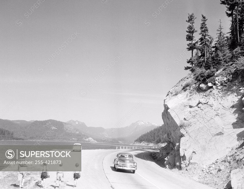 Stock Photo: 255-421873 USA, Washington State, Highway 10 in Cascade Mountains