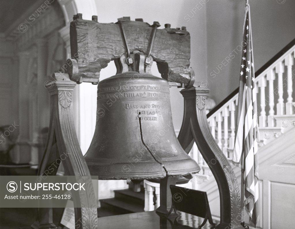 Stock Photo: 255-46128 Liberty Bell Philadelphia Pennsylvania USA