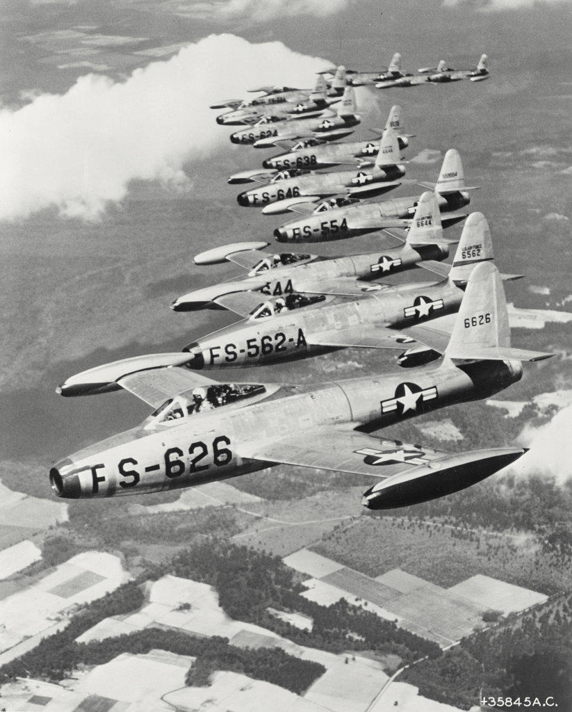 A formation of US Air Force F – 84 Thunder jets