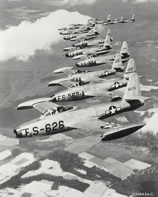Vintage photograph. A formation of US Air Force F – 84 Thunder jets