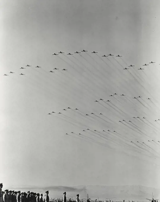 Flight formation of F-86F Sabre jets