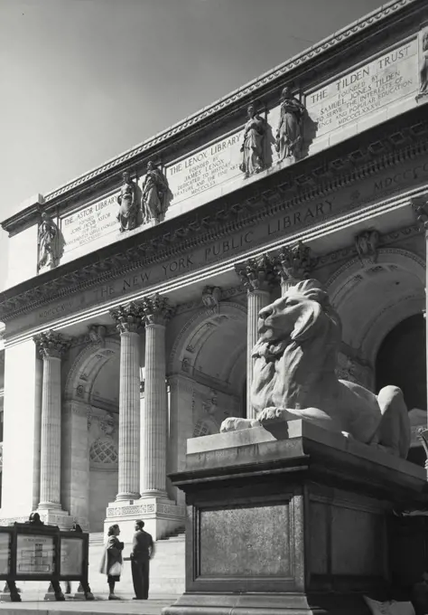 Vintage photograph. New York Public Library at 5th ave. and 42nd st.