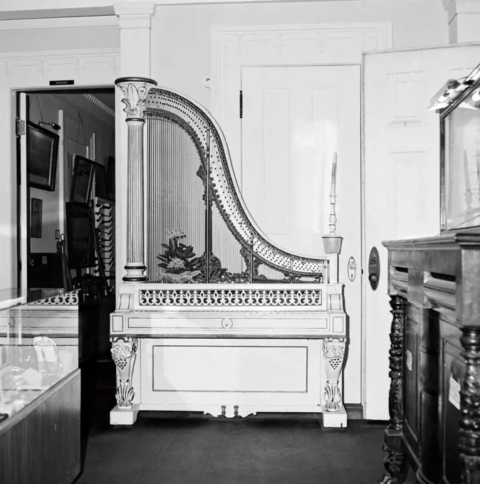 Harp Piano, early 1800's