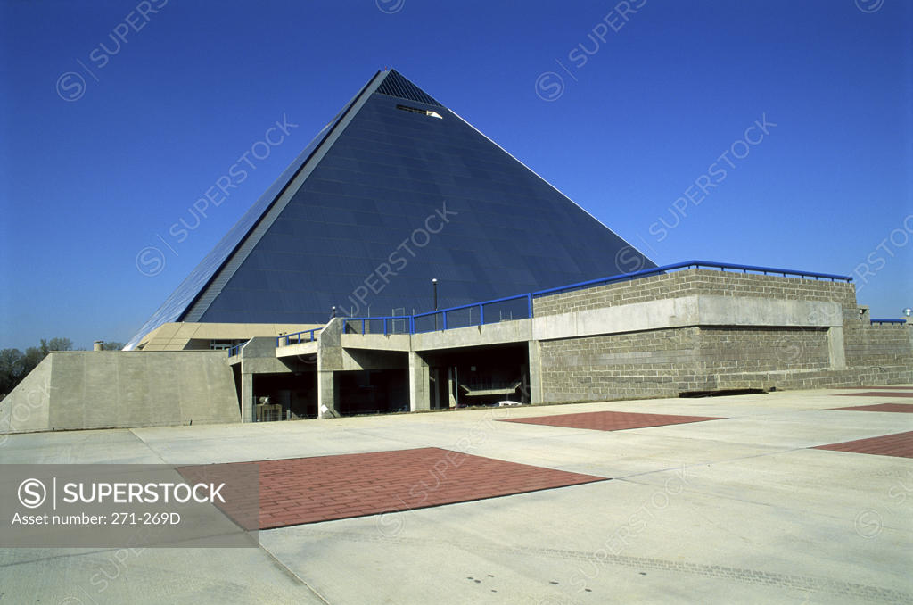 Stock Photo: 271-269D Pyramid Arena Memphis Tennessee USA