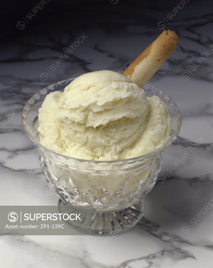Stock Photo: 291-139C Close-up of a bowl of vanilla ice cream
