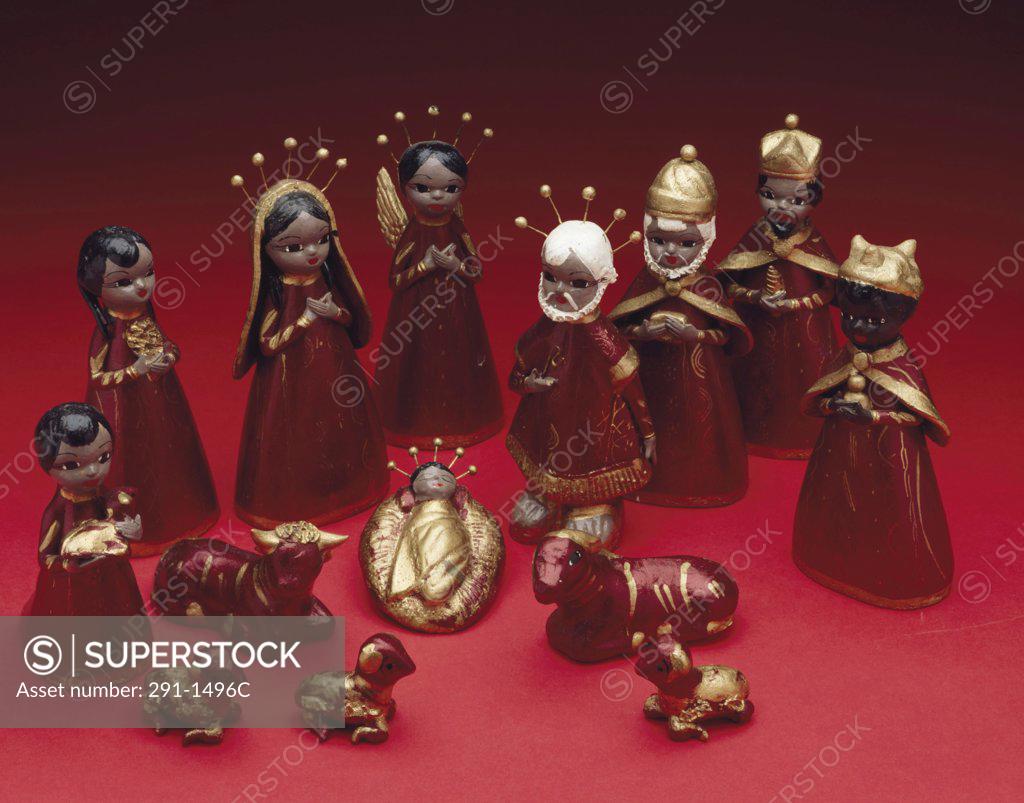 Stock Photo: 291-1496C Close-up of figurines of the nativity scene