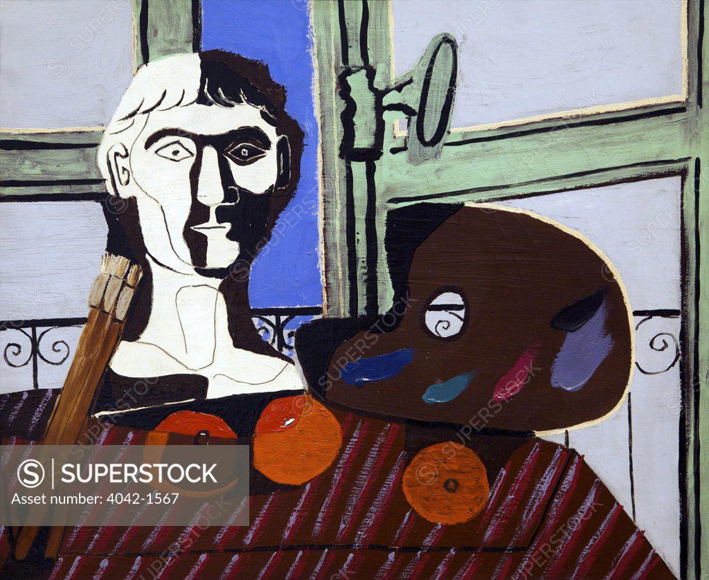 Stock Photo: 4042-1567 Bust and Palette by Pablo Picasso, 1925, Spain, Madrid, Reina Sofia Museum of Modern Art