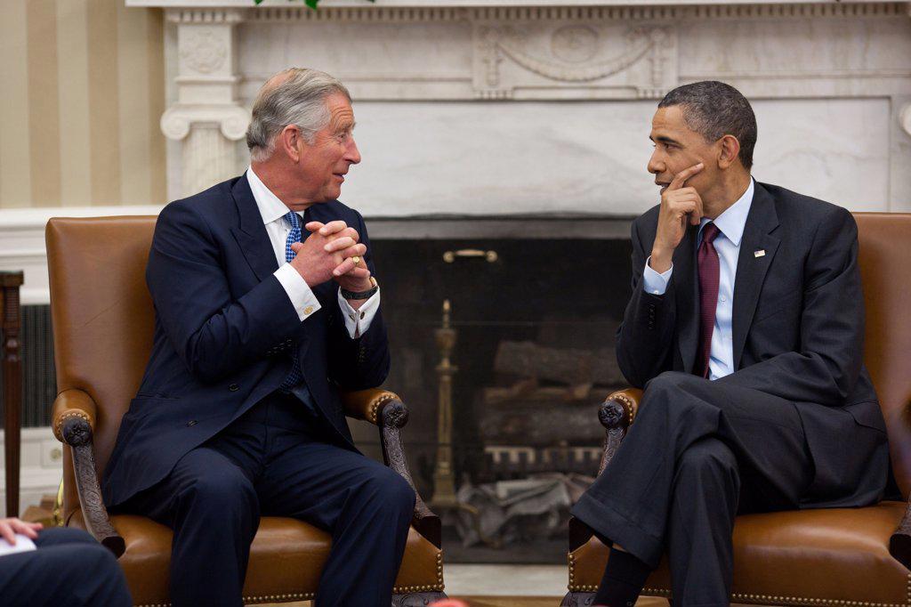 President Barack Obama meets with Prince Charles, Prince of Wales, in the Oval Office, May 4, 2011. (BSLOC_2015_3_214)
