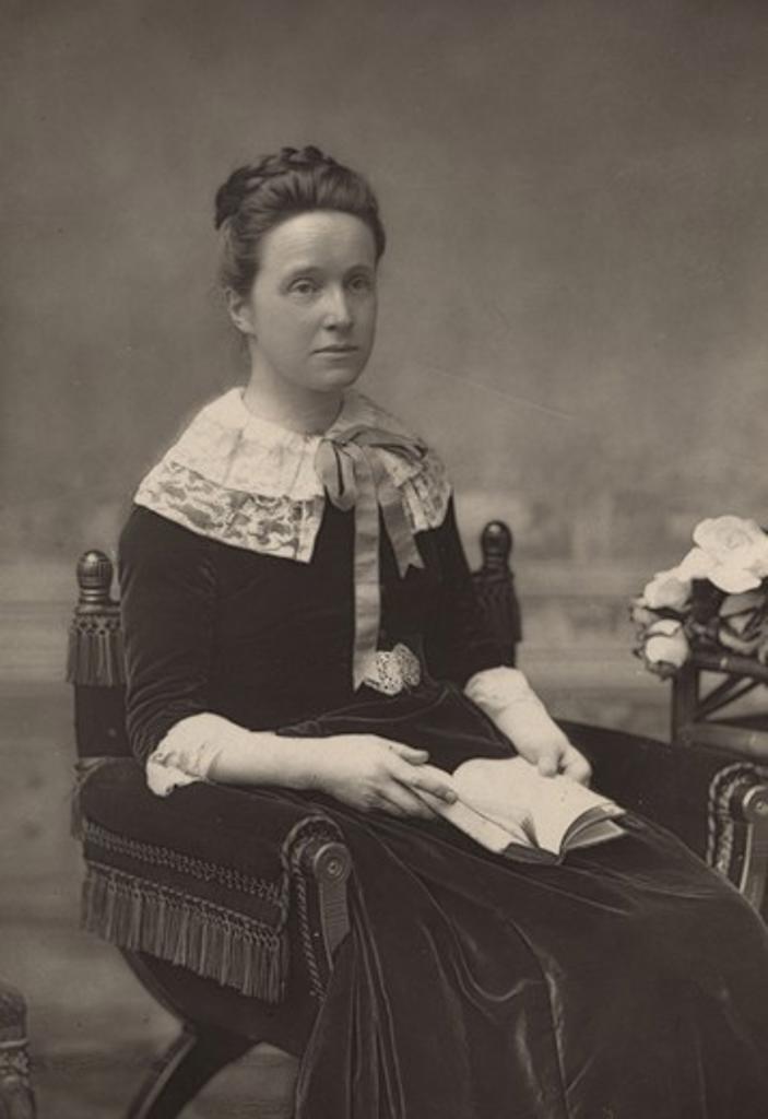 Dame Millicent FAWCETT (nZe Garrett), 1847-1929, campaigner for women's rights and educational reformer, leader of the British Suffragette movement, photographed by W & D Downey, c.1880s, London