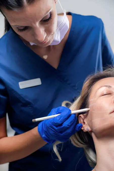 Mesotherapy thread face lift procedure