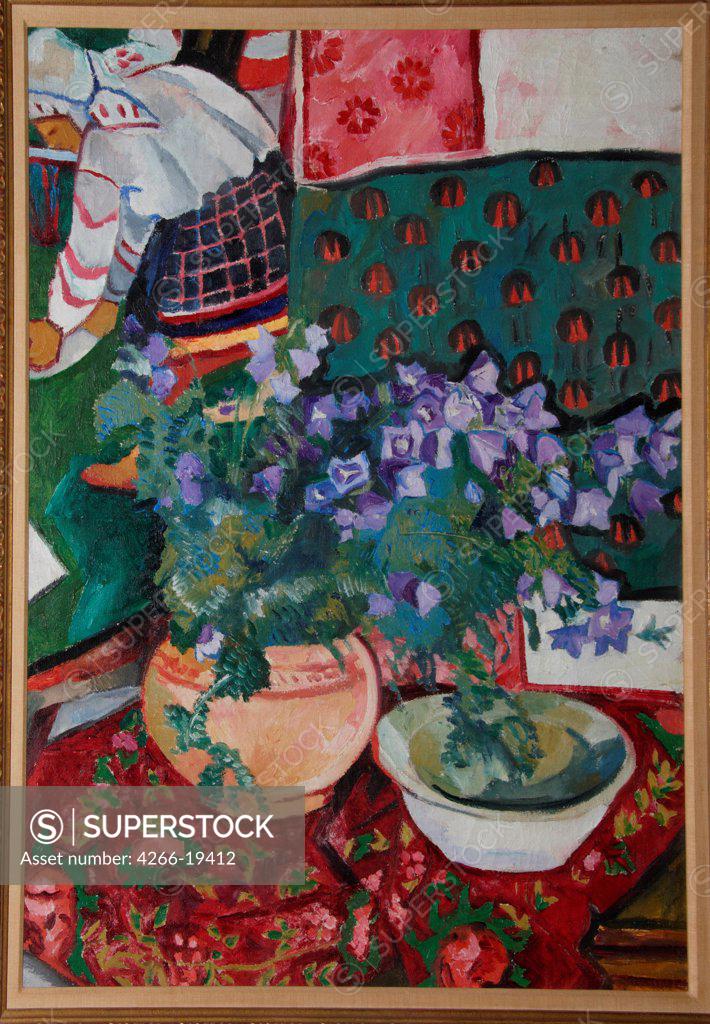 Stock Photo: 4266-19412 Campanula by Goncharova, Natalia Sergeevna (1881-1962)/ Private Collection/ 1910s/ Russia/ Oil on canvas/ Russian avant-garde/ 100x72,5/ Still Life,Genre