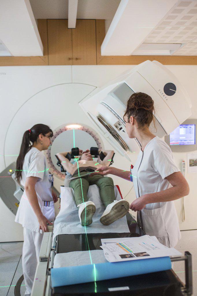 Treatment of breast cancer by radiotherapy, Angouleme hospital, France.