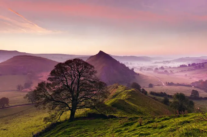 England, Derbyshire, Peak District. View from Chrome Hill in the Peak District at sunrise.