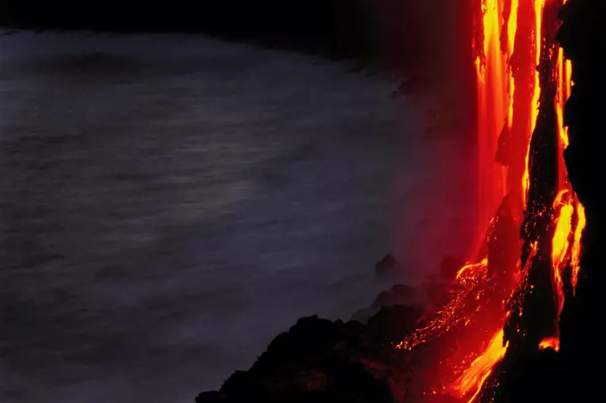 Ribbons of Lava Flow into the Pacific Ocean