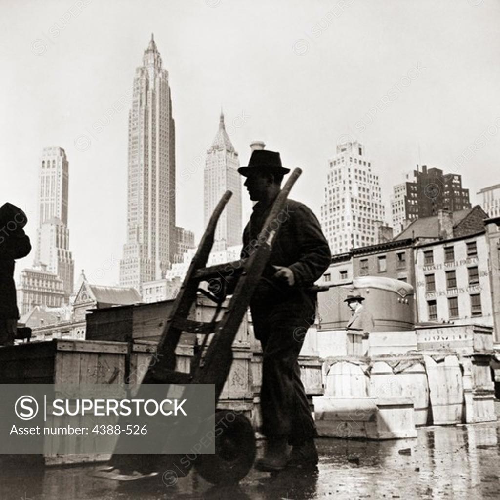 Stock Photo: 4388-526 Fulton Fish Market, 1943