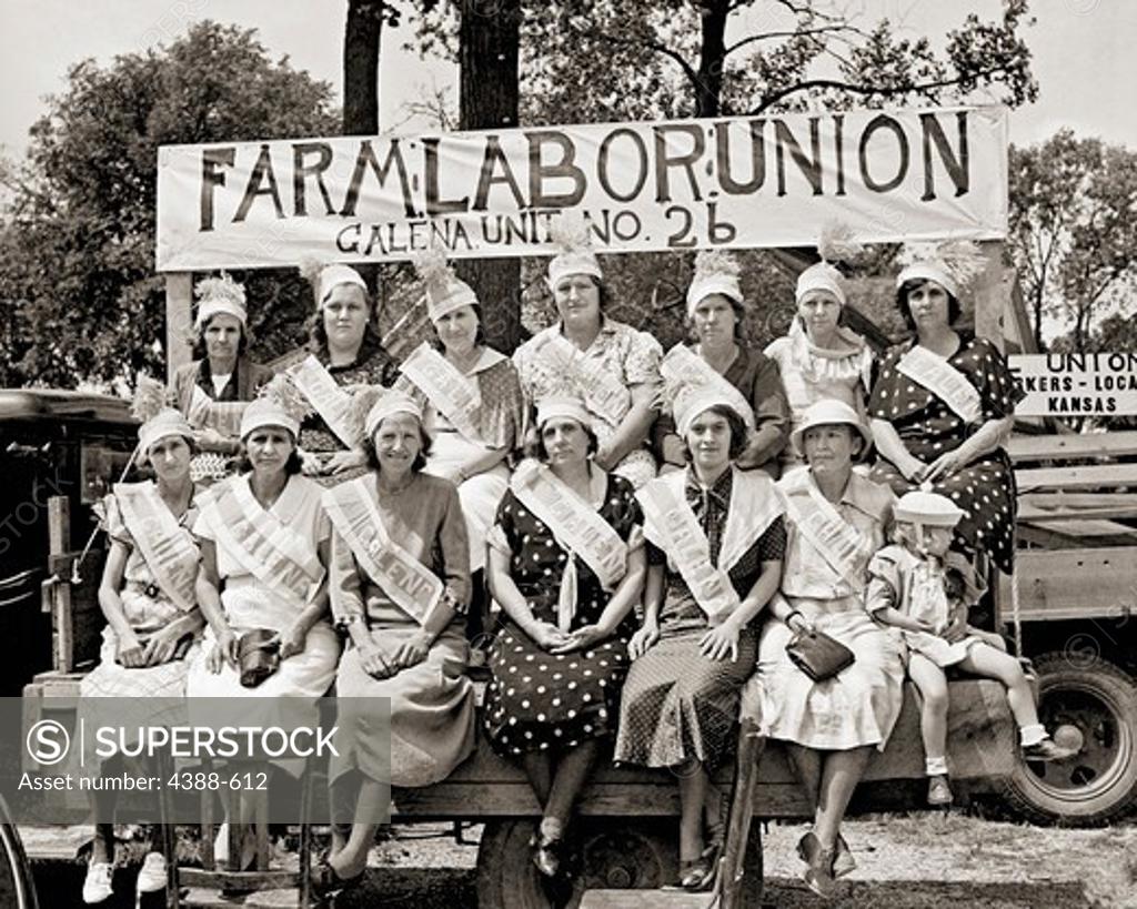 Stock Photo: 4388-612 Union Wives