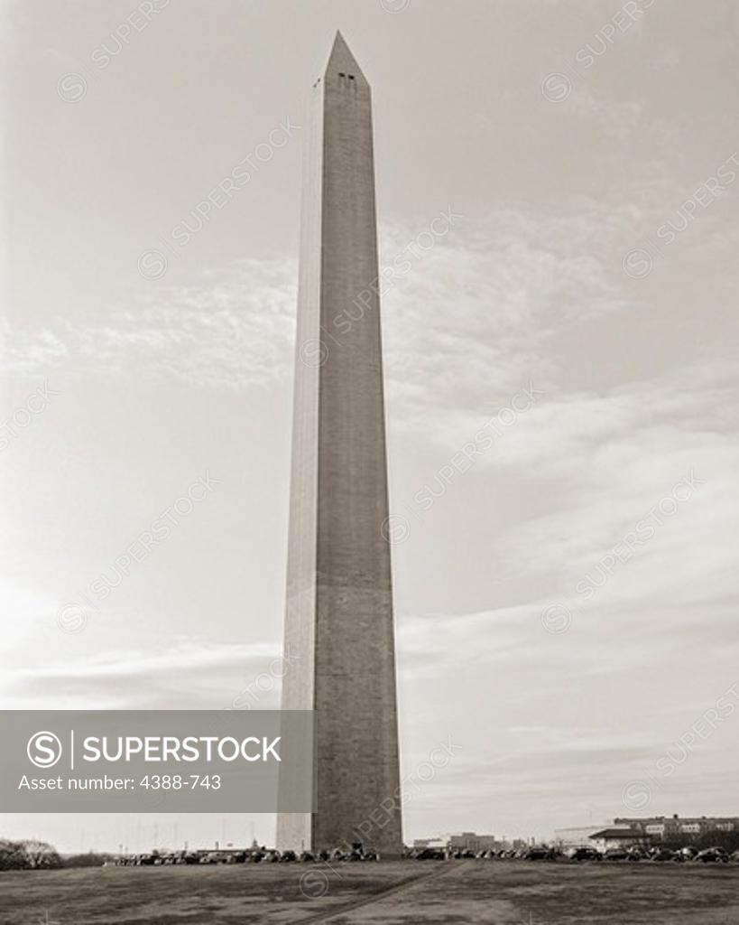 Stock Photo: 4388-743 Washington Monument