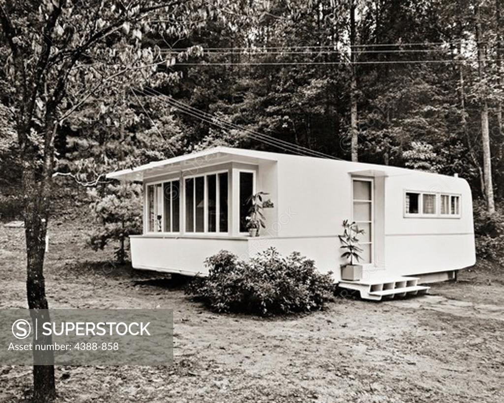 Stock Photo: 4388-858 Trailer House for TVA Workers