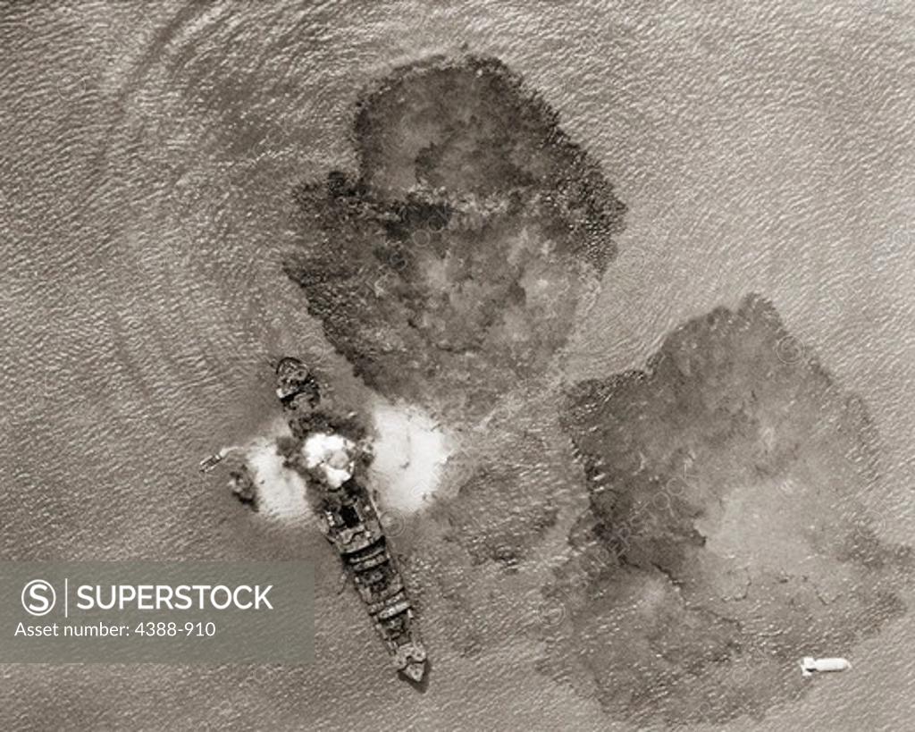 Stock Photo: 4388-910 Japanese Ship Being Bombed