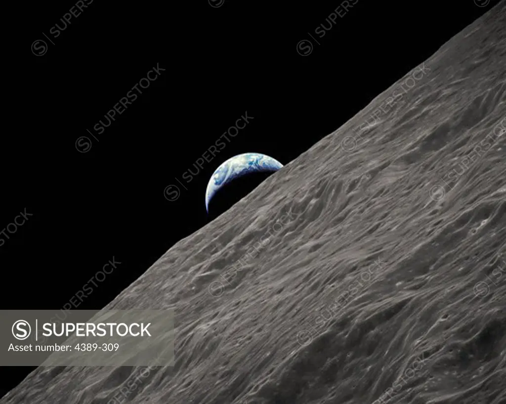 Apollo 17 - The Crescent Earth Rises