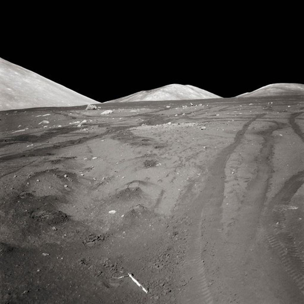 Apollo 17 - Dune Buggy Tracks on the Moon