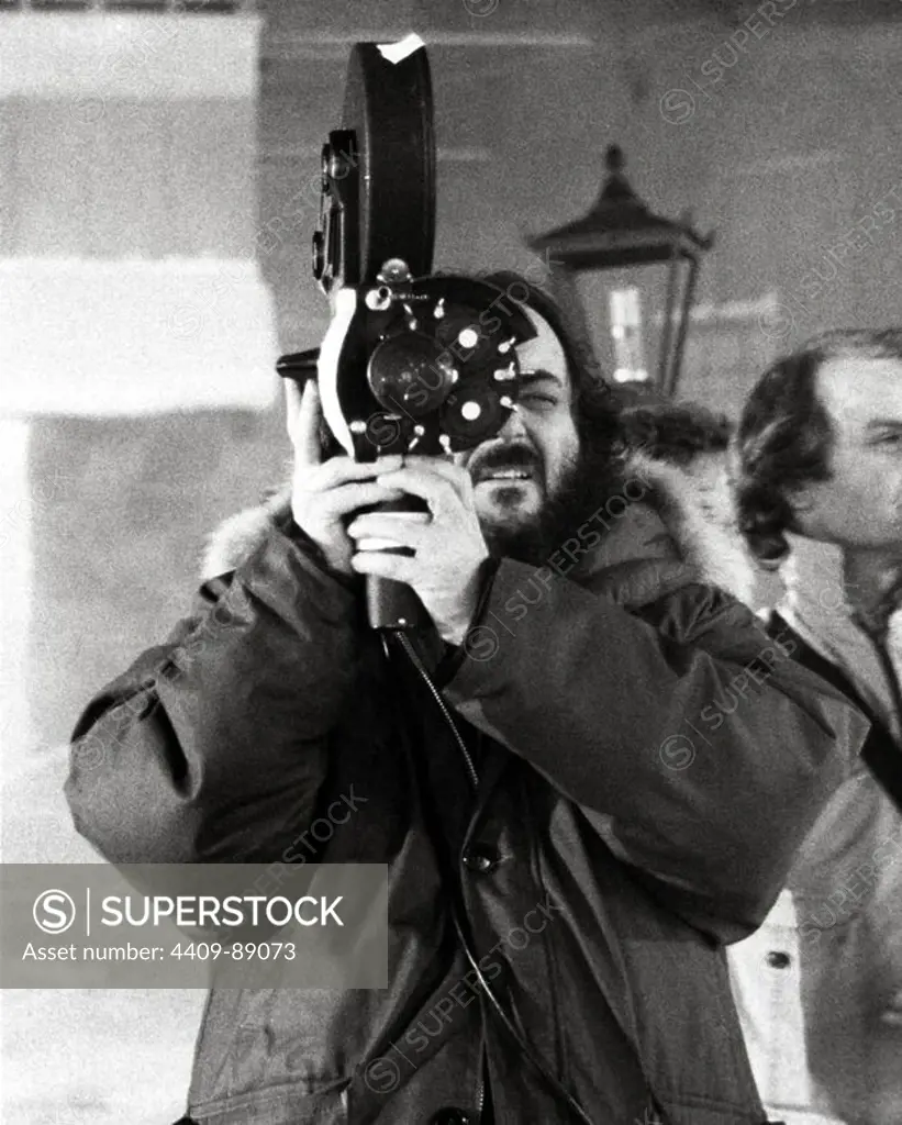 STANLEY KUBRICK in THE SHINING (1980), directed by STANLEY KUBRICK.