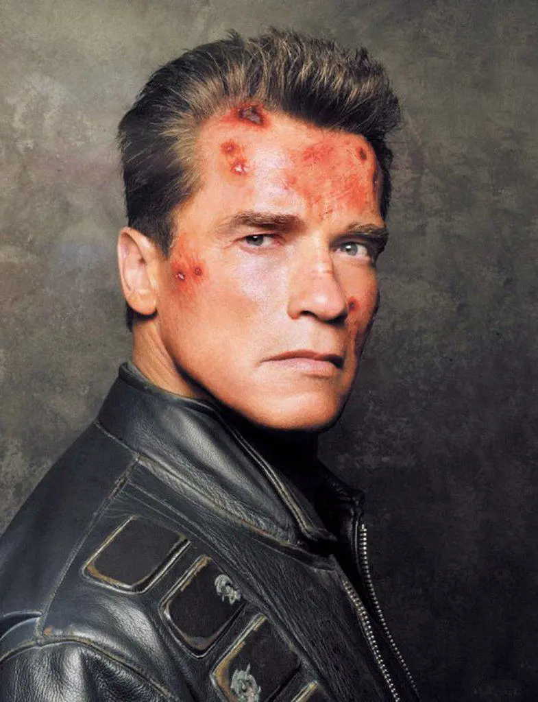ARNOLD SCHWARZENEGGER in TERMINATOR 3: RISE OF THE MACHINES (2003), directed by JONATHAN MOSTOW.