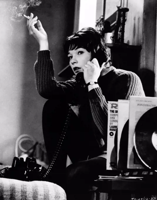 SHIRLEY MACLAINE in TWO FOR THE SEESAW (1962), directed by ROBERT WISE.