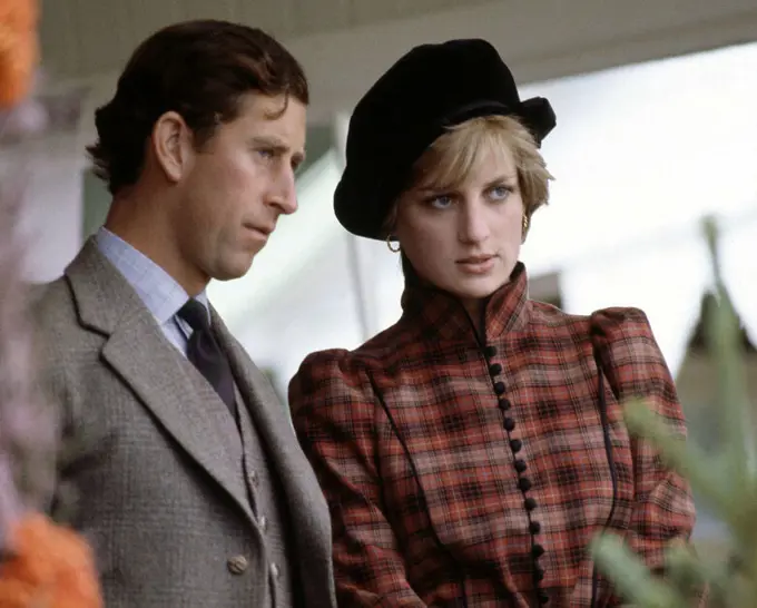 CHARLES III and DIANA SPENCER in DIANA (2021), directed by JEMMA CHISNALL.