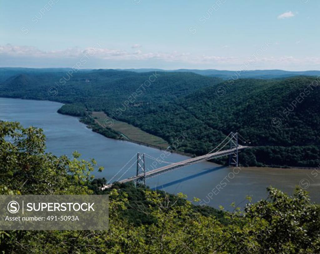 Stock Photo: 491-5093A Bear Mountain Bridge Hudson Valley New York USA