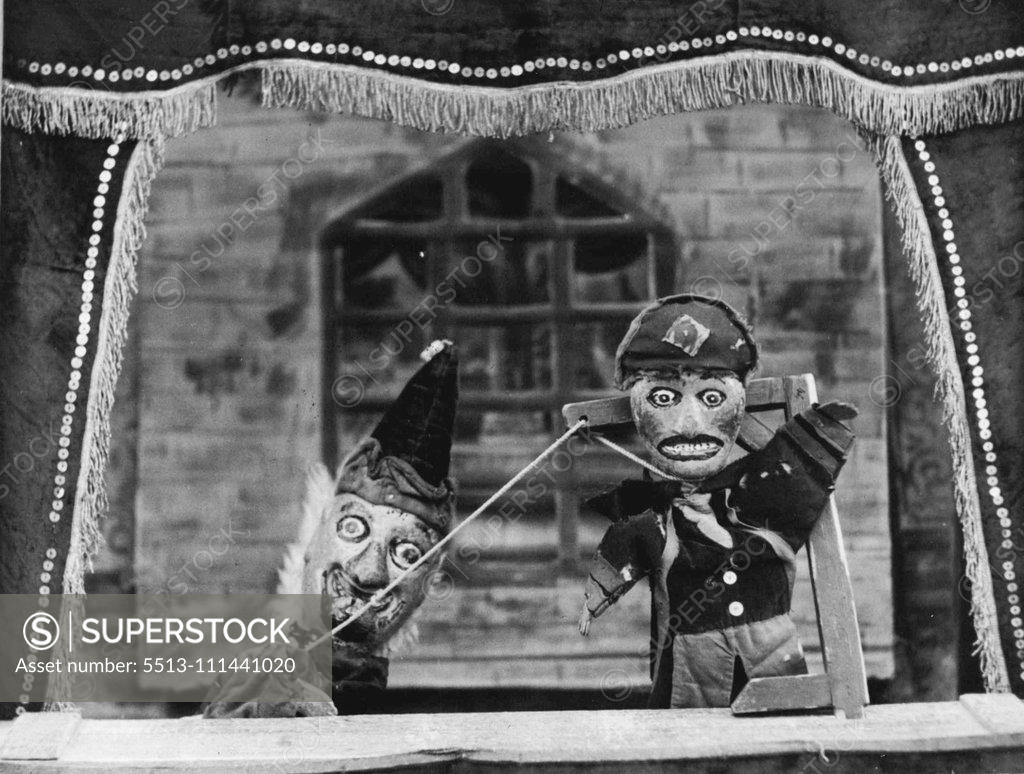 Stock Photo: 5513-111441020 Misc-Punch & Judy. September 26, 1952.