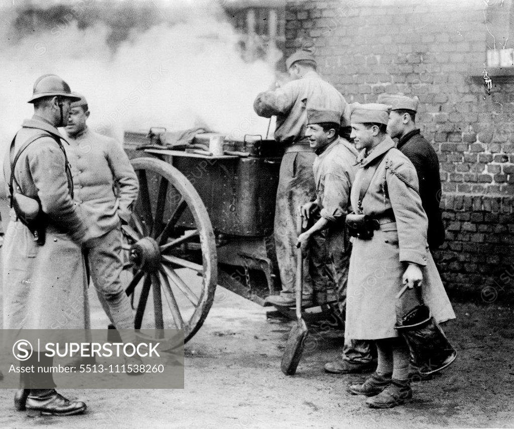 Stock Photo: 5513-111538260 A new experience for French soldiers-back to the field kitchen, not in France, but on German soil at Essen. January 1, 1929.