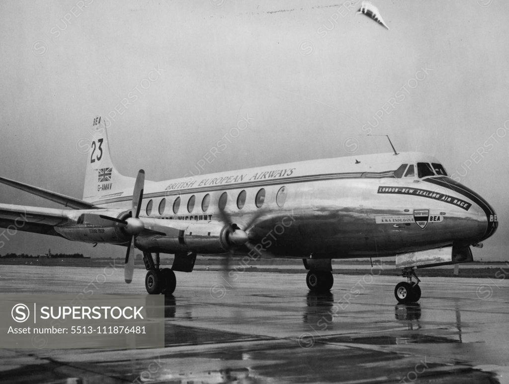 Stock Photo: 5513-111876481 Vickers Viscount at Essendon. October 15, 1953.;Vickers Viscount at Essendon.