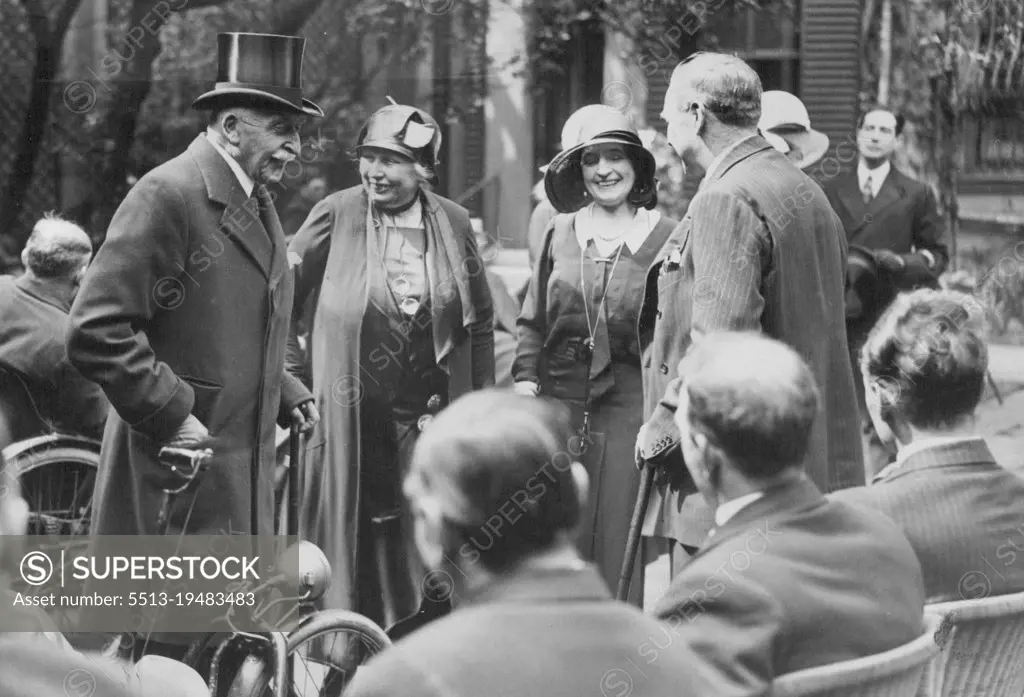 Disabled Men's Royal Visitors. -- The Duke of Connaught chatting to disabled ex-service men when he visited an exhibition of embroidery by disabled soldiers at Violet, Lady Melchett's house in Lowndes Square. July 17, 1933. (Photo by Central News).