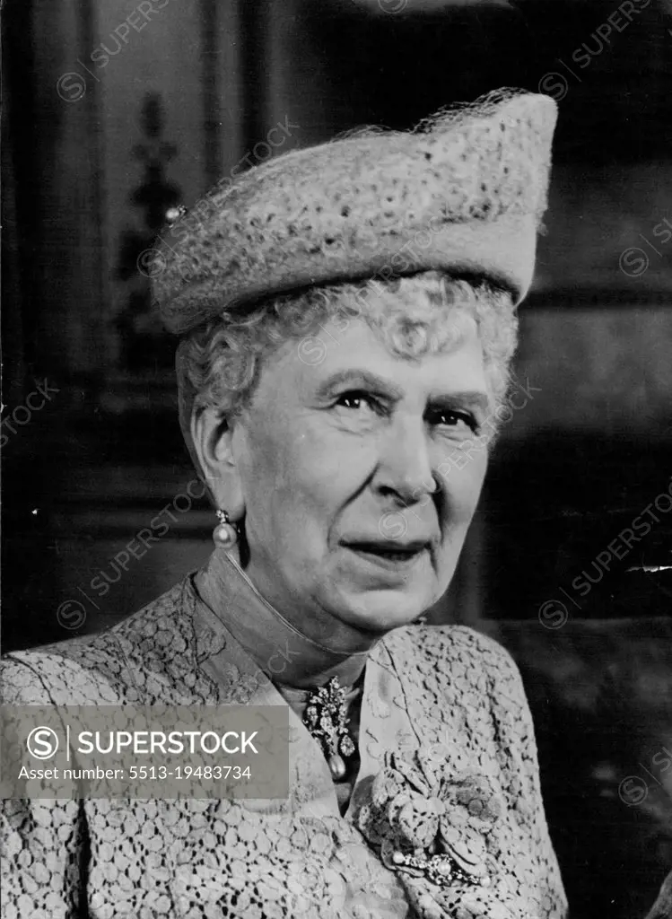 Queen Mary - Portraits - Royalty. January 22, 1951. (Photo by Camera Press).