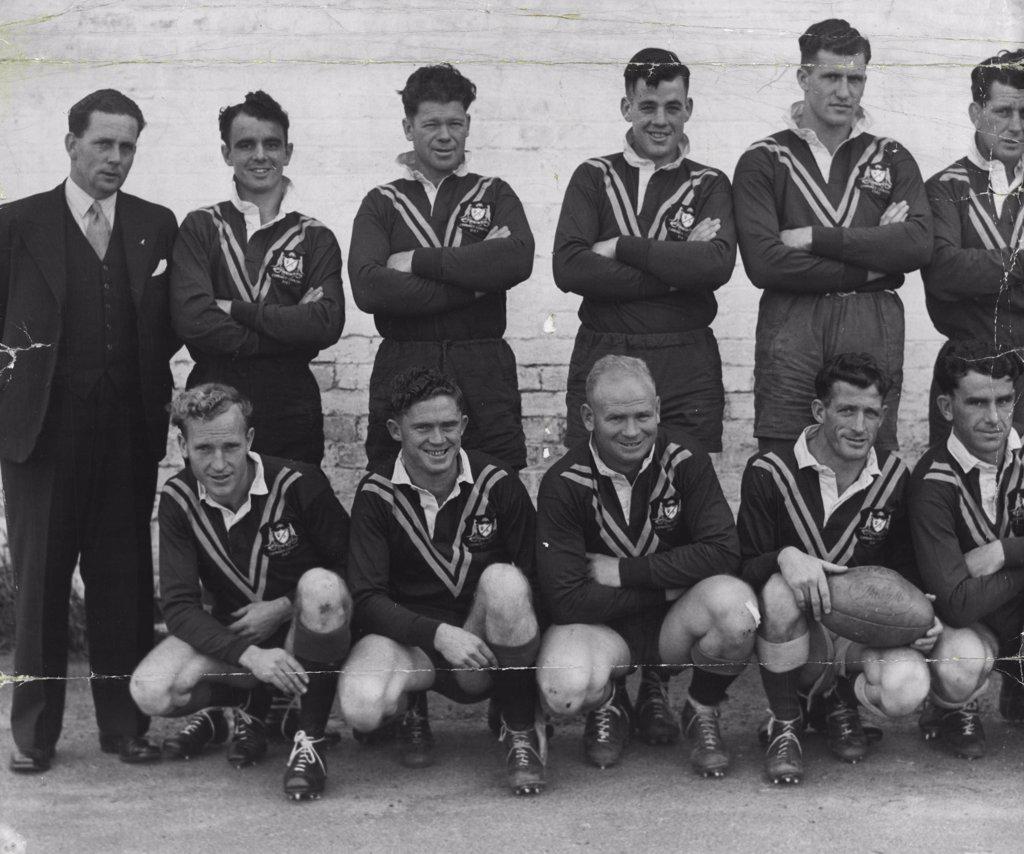 Country II 1947 League Team. J. Rudglis, D. Stuart, *****, B. Churchill, R. Smith, H. Banks, W. Garlich, Fingary, J. Winnley. June 10, 1947.