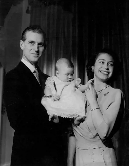 T.R.H. Princess Elizabeth And The Duke of Edinburgh With Prince Charles.
Taken by Royal Command, photograph shows Princess Elizabeth and the Duke of Edinburgh with Prince Charles at Buckingham Palace. This is the first picture of the family together. May 5, 1949. (Photo by Baron, Baron Photo Centre Ltd.).