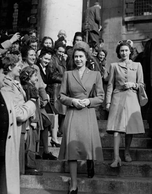 Married At St. Martin's -- Princess Elizabeth and Princess Margaret pictured as they left St. Martin's-in-the-Fields to the cheers of spectators after the wedding to-day (Tuesday).St, Martin's-in-the-Fields was this afternoon (Tuesday) the scene of the wedding of Captain the Hon. David Alan Bethell, MC, Scots Guards, son of the late the Hon. Richard Bethell and the Hon. Mrs. Bethell, of 6, Hyde-year-old daughter of the Hon. Robert and Lady Serena James, of Richmond Yorks. The bridgegroom is aide-de-camp to H.R.H. the Duke of Gloucester. Distinguished guests at the wedding and the ensuing reception at the Savoy Hotel were their Royal Highnesses Princess Elizabeth and Princess Margaret. October 21, 1947. (Photo by Reuterphoto).