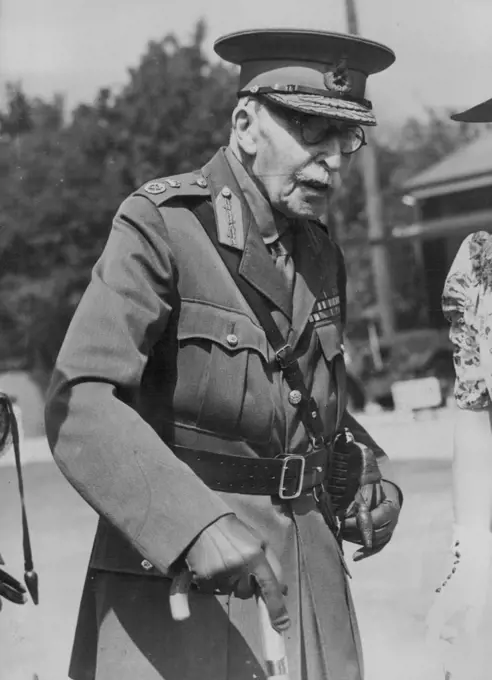 New Portrait Of The Duke Of Connaught -- A recent portrait of H.R.H. The Duke of Connaught, sole surviving son of Queen Victoria, who is in his 89th year, taken during his visit to the War Establishment of Military Police, at Aldershot. August 30, 1939. (Photo by Sports & General Press Agency Limited).