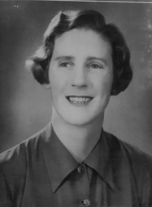 Miss Stella Swinney (W.A.H.S) womens army service. November 30, 1942.