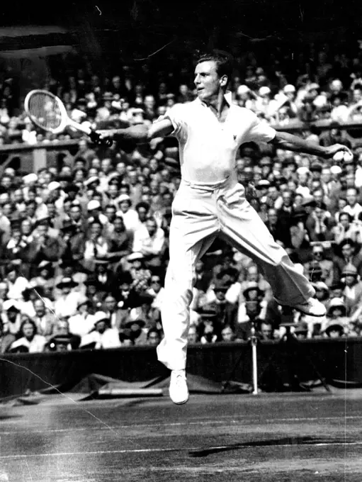 Davis Cup At Wimbledon. Perry V. Woods.
Perry in play against Woods (U.S.A.) at Wimbledon this afternoon. July 28, 1934. (Photo by Keystone).