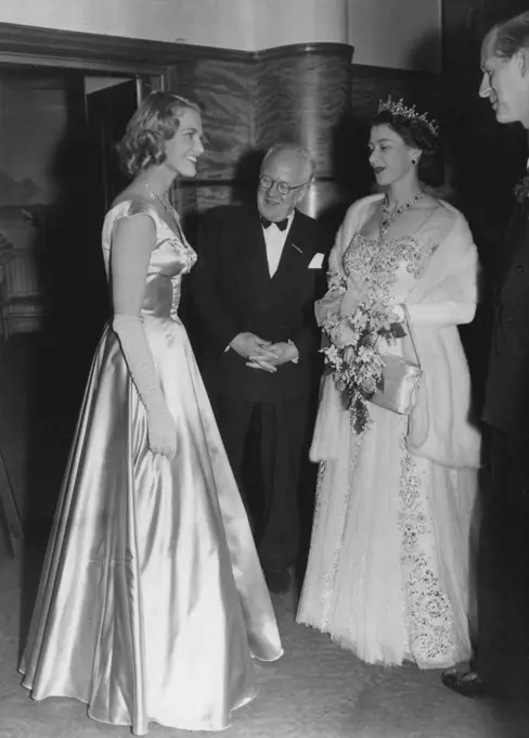 Joan Regan, British singing star, meets the Queen and Duke of Edinburgh. April 15, 1955. (Photo by Daily Express Picture).