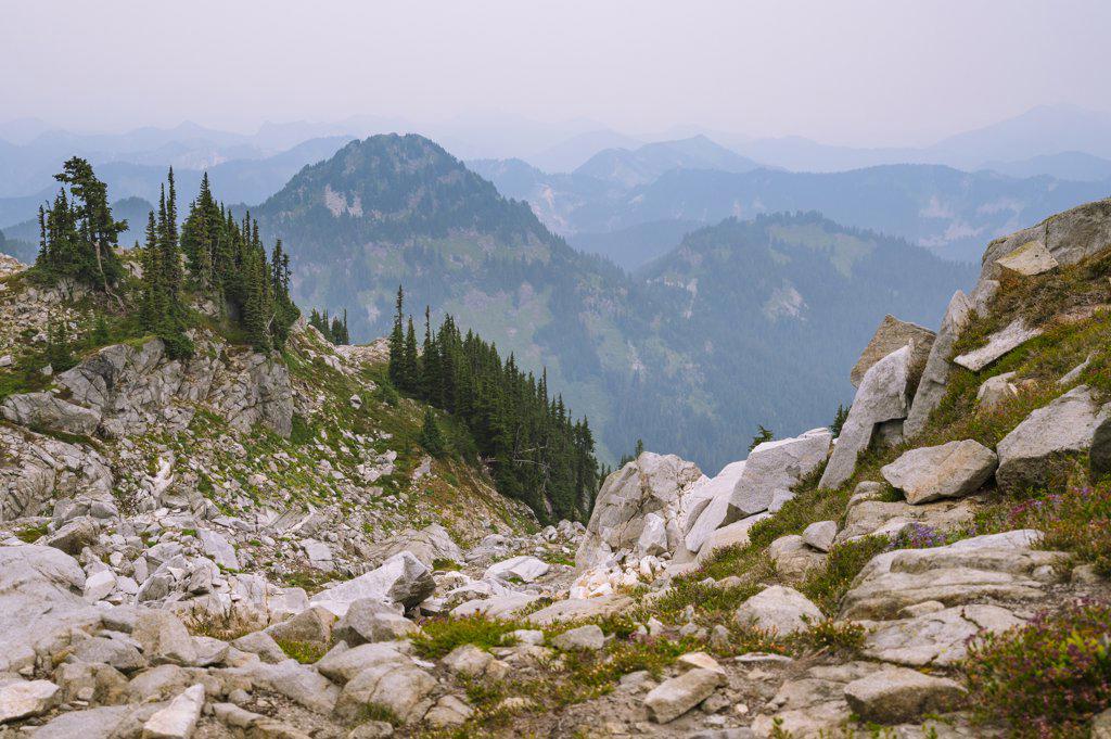 Smokey alpine views in the north cascade mountains