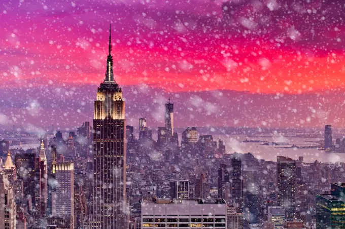Snow falling down in New York City