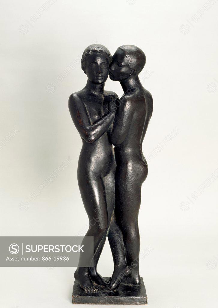 Stock Photo: 866-19936 Young Couple; Junges Menschenpaar. Georg Kolbe (1877-1947). Bronze with dark brown patina. Conceived and cast circa 1919. Probably in an edition of 3. 69.5cm high