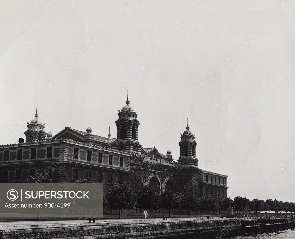 Stock Photo: 900-4199 Administration Building Ellis Island New York City USA