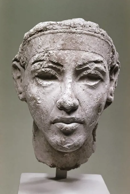 Bust of a King 1350 BC-Amarna Period Egyptian Art Staatliche Museum, Berlin, Germany 