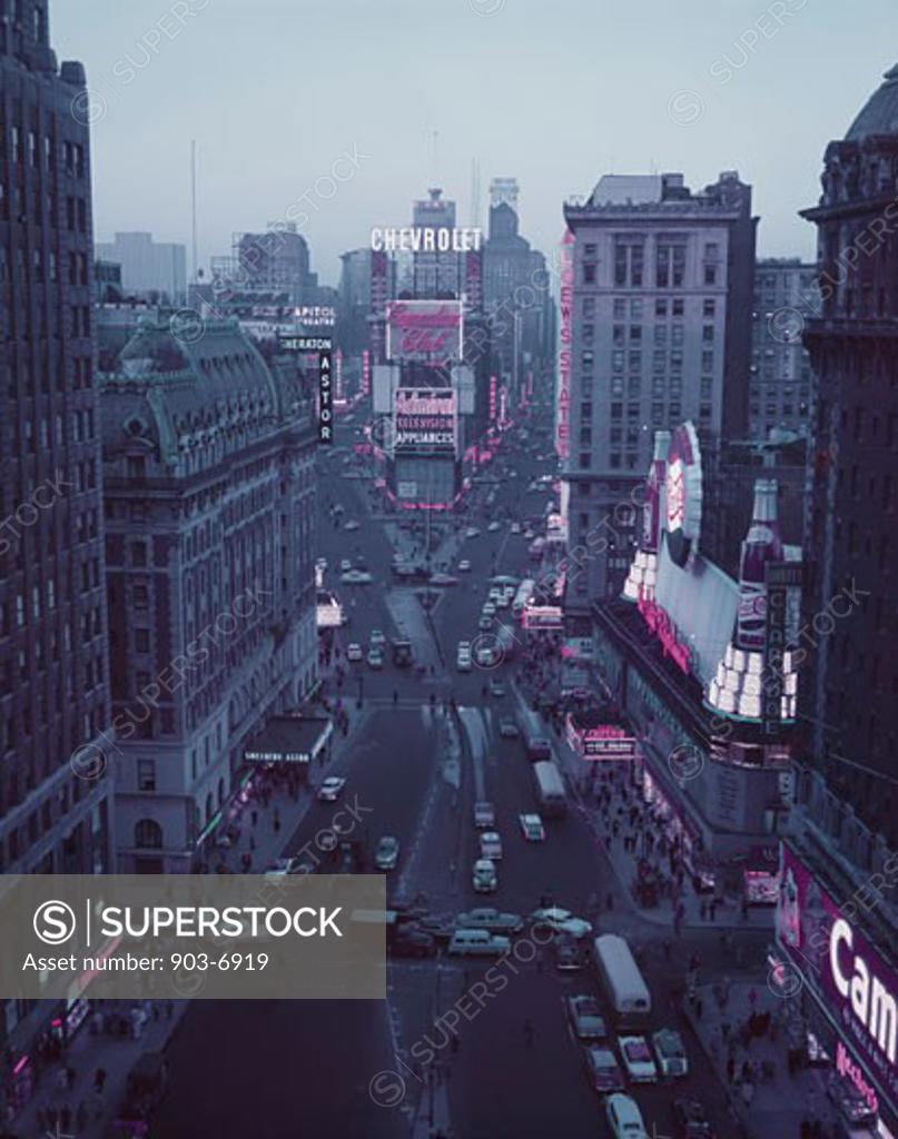Stock Photo: 903-6919 Times Square New York City USA