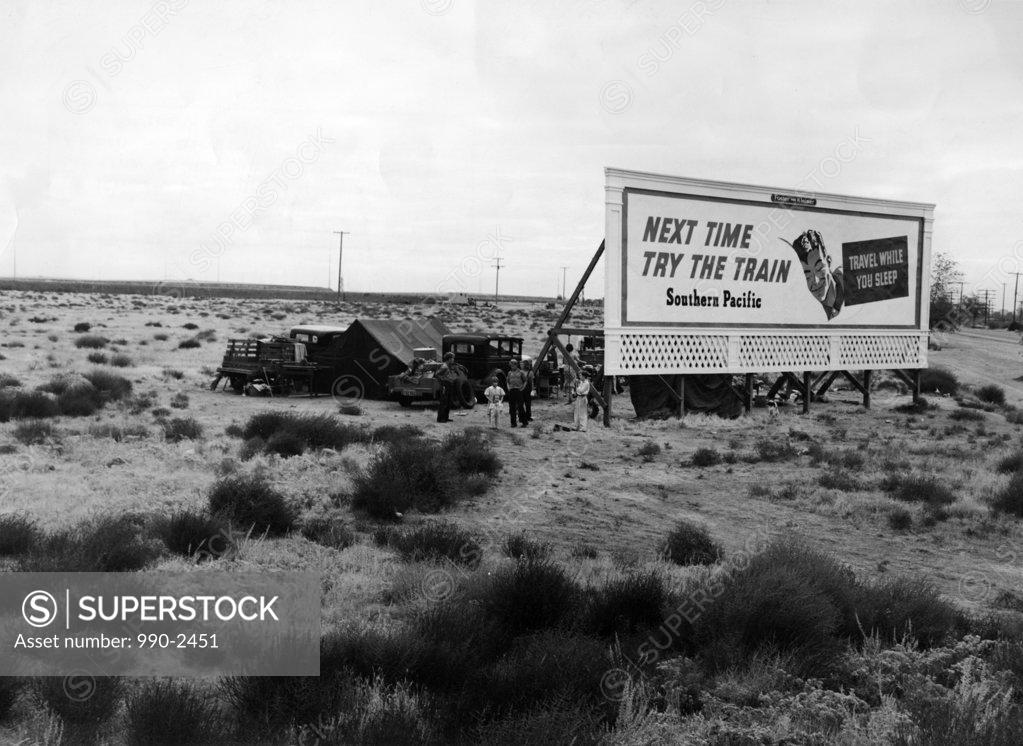 Stock Photo: 990-2451 Near US Highway  99 Kern County California USA November 1938 Photographed by Dorothea Lange for the Farm Security Administration